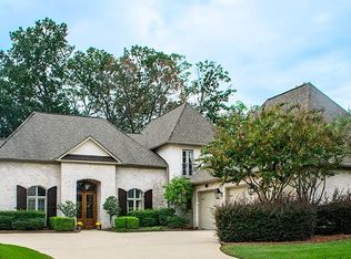 369 Saint Ives Dr, Madison, MS 39110