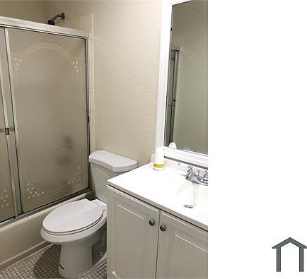 2nd image of 3033 NW 203rd Ln