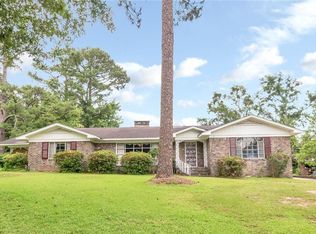 308 E Indian Creek Dr, Mobile, AL 36607