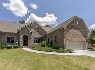 6 Buckingham Pl, Pinehurst, NC 28374