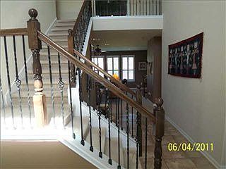 2nd image of 227 Tulip Trail Bnd