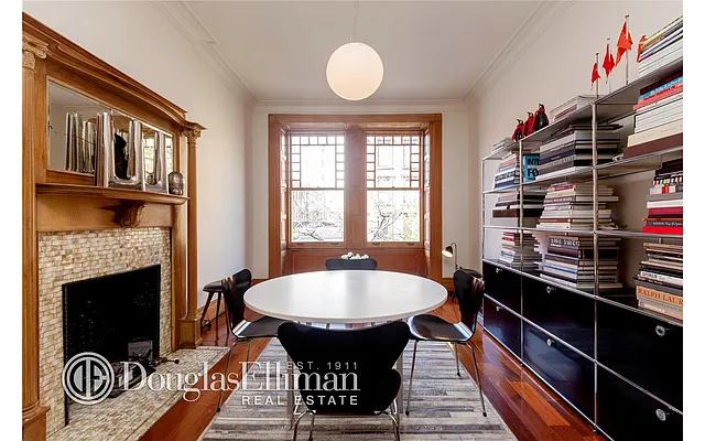 Rented by Douglas Elliman | media 8