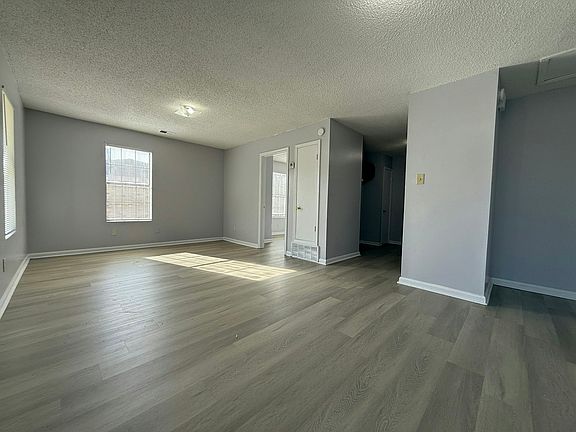 4th image of 3431 Forrester Rd