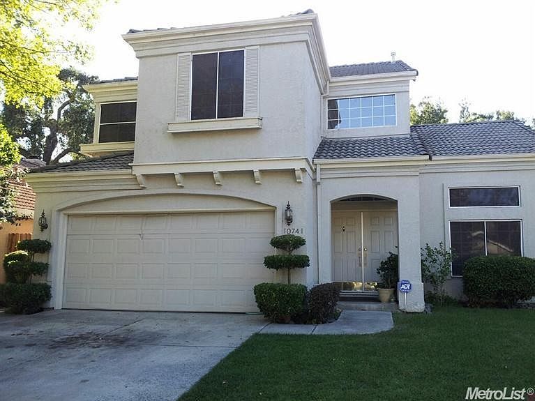 1st image of 10741 Pleasant Valley Cir