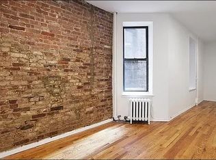 120 Mac Dougal St #10, New York, NY 10012