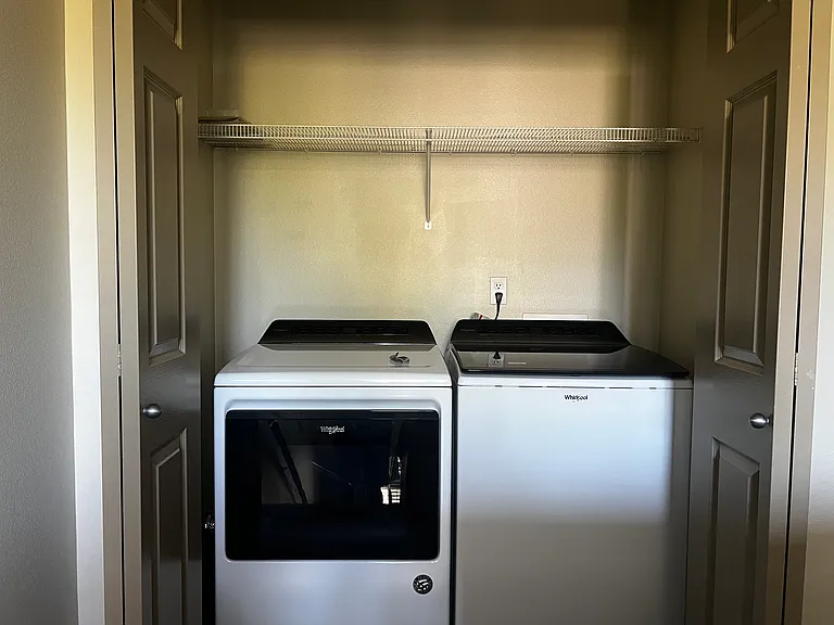 800 W 1st St #10 — Photo 8