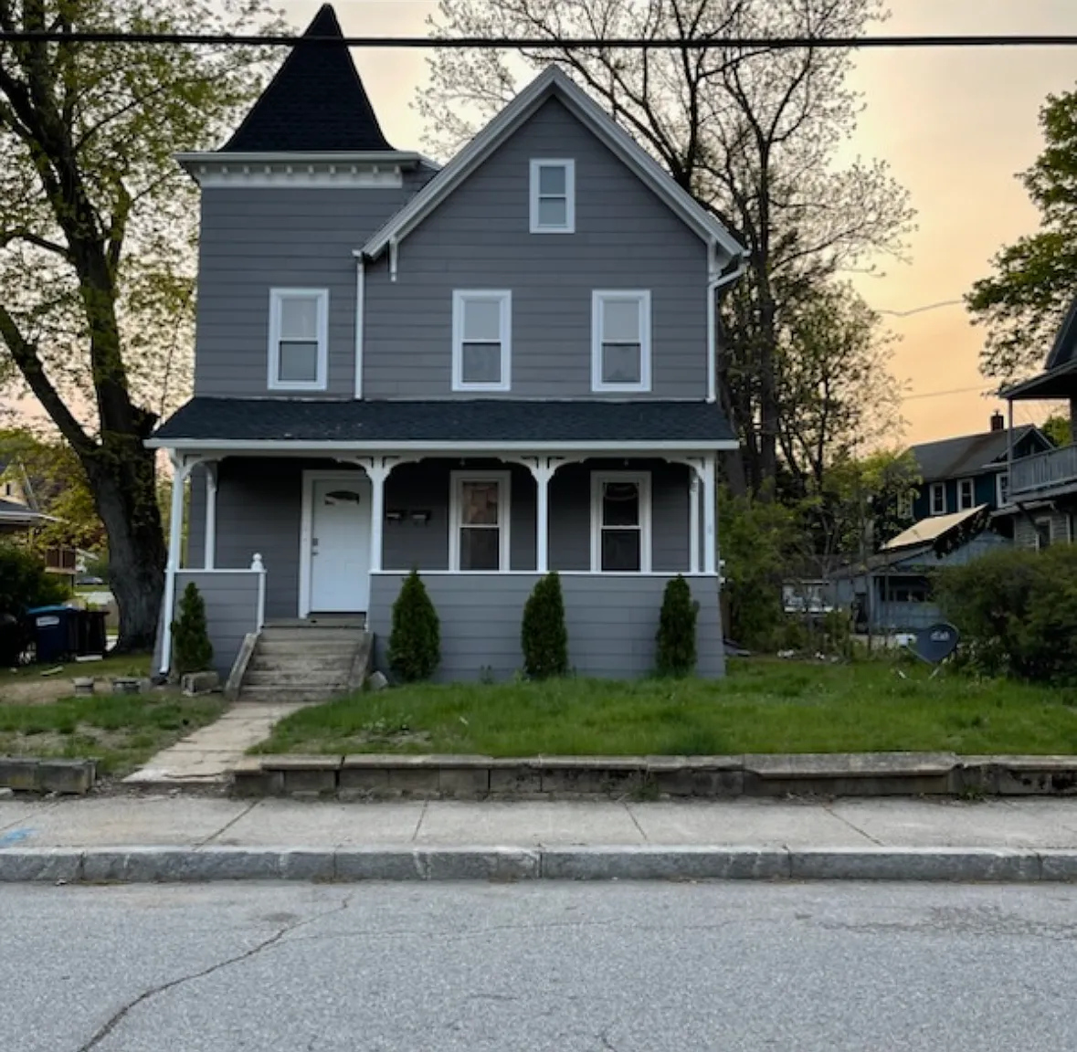 2 bed, 1200 sqft, $1,800 — Photo 1