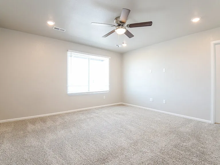 13959 Vispo Way — Photo 11