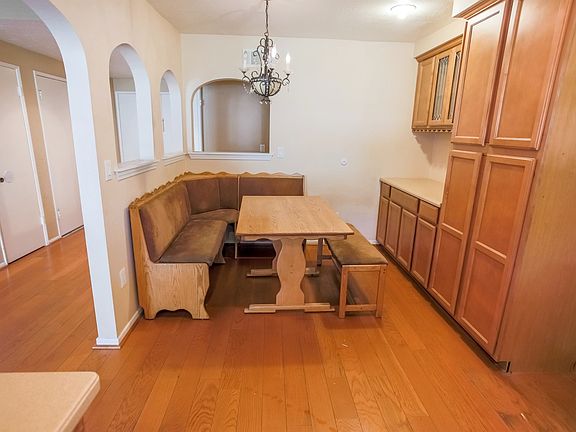 4th image of 28158 Shelter Cove Dr