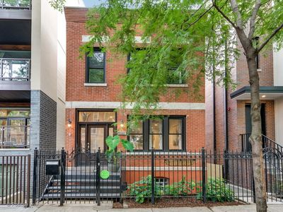 2221 W Lyndale St #1, Chicago, IL, 60647