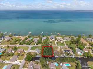 2943 Coral Strip Pkwy, Gulf Breeze, FL 32563