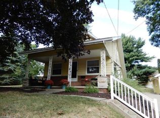 2830 Nesmith Lake Blvd, Akron, OH 44314