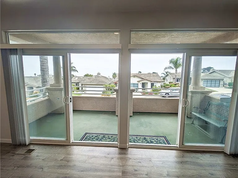 1611 Costa Del Sol — Photo 4