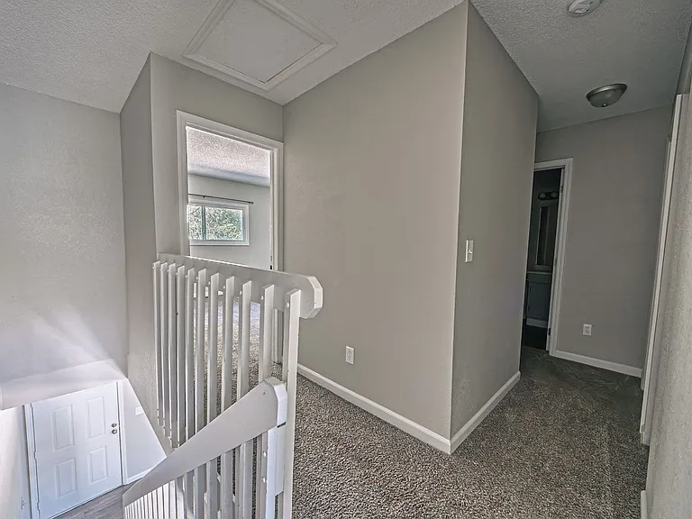 221 N Race St #D — Photo 22