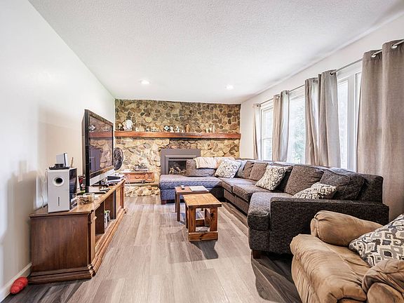 2nd image of 9401 W Ridge Rd #3