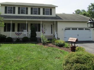 3 Rose St, Street, PA 18216