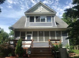 503 N 7th St, Estherville, IA 51334