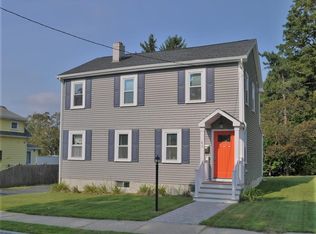 42 Endicott Rd, Stoneham, MA 02180