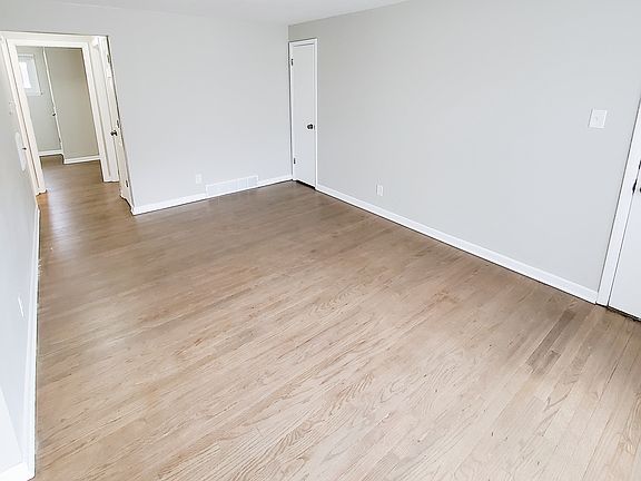 2nd image of 5544 S O'Brien Ave Unit 3