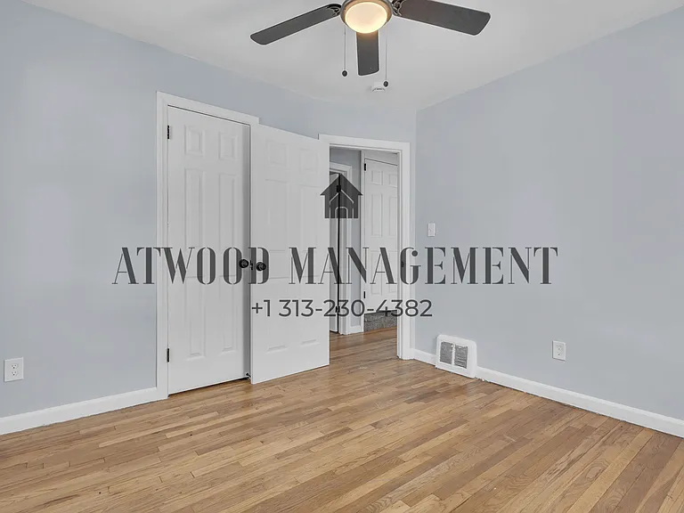 19355 Caldwell St — Photo 11