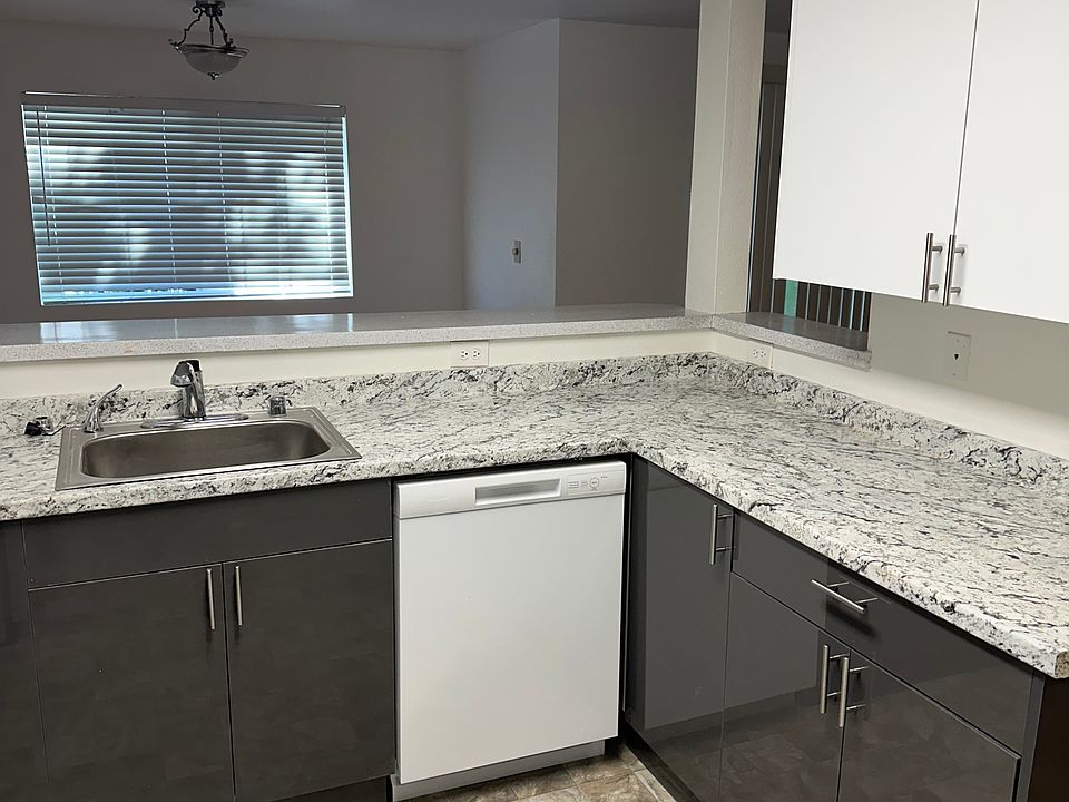 1st image of 13306 SE 272nd St APT I101