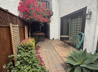 19 Mission Plaza Dr, Ventura, CA 93001