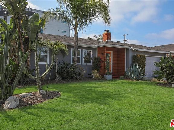 2nd image of 8831 Kittyhawk Ave