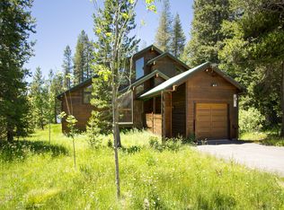 5418 Bales Rd, Soda Springs, CA 95728