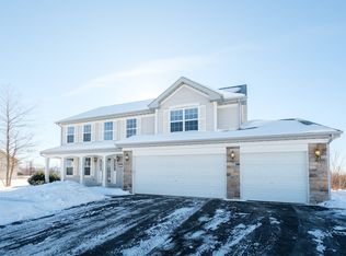 713 Trent Ln, Loves Park, IL 61111
