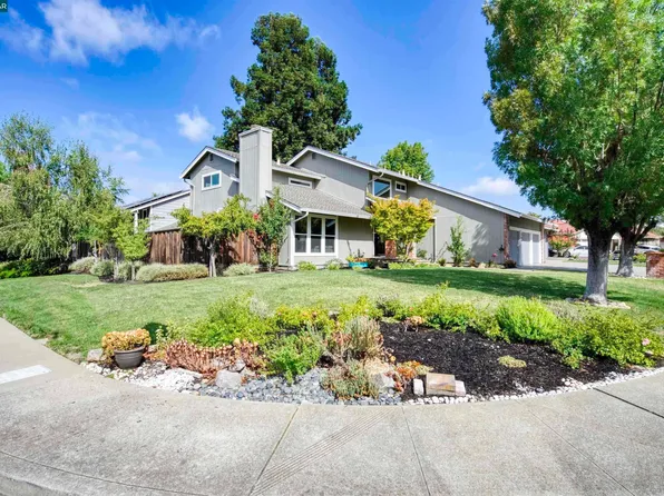767 Buckingham Ct, Walnut Creek, CA 94598