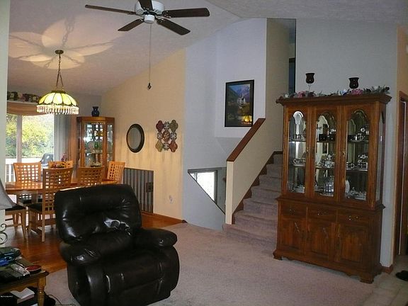 4th image of 1939 Sandrel Dr NE