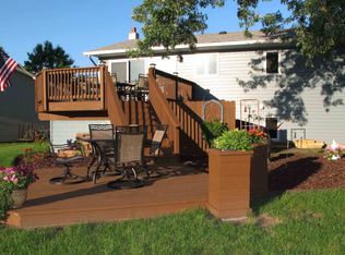 21629 Fieldgate Dr, Richmond, MN 56368
