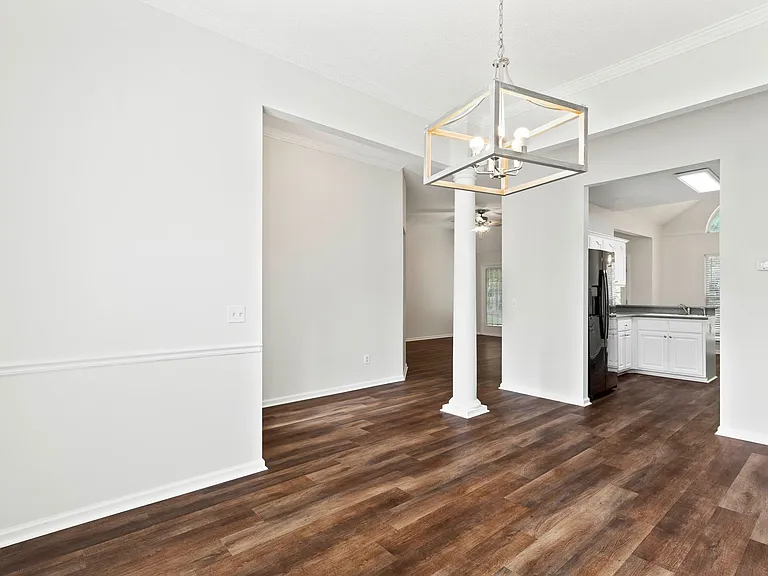 371 Marshview Dr — Photo 5