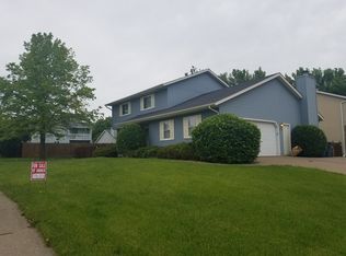 4735 18th St, Bettendorf, IA