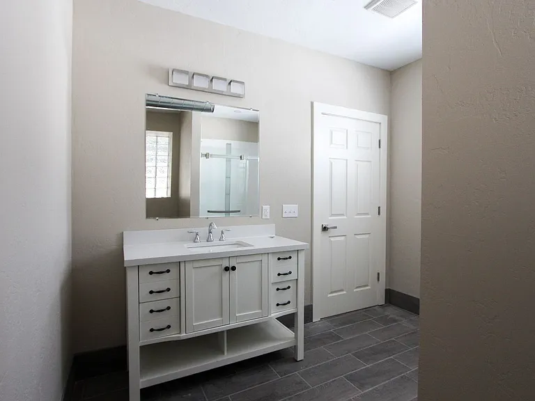 1119 S Braddock Ave — Photo 13
