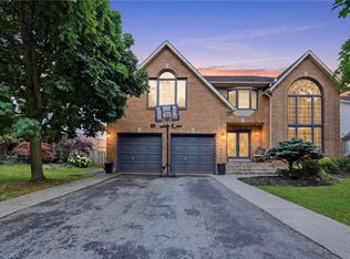 55 Woodside Sq, Pelham, ON L0S1E4
