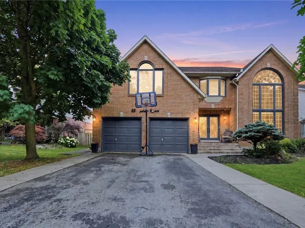 55 Woodside Sq, Pelham, ON L0S 1E4