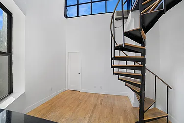 Rented by Mossanen Group