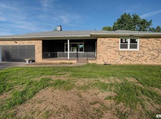 8501 49th St, Coal Valley, IL 61240