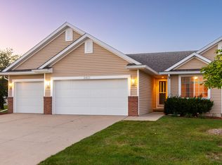 2421 Westwind Dr, Ames, IA 50010