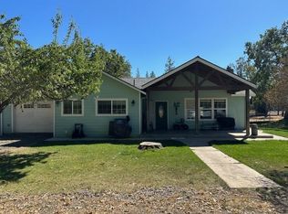 6416 Rogue River Dr, Shady Cove, OR 97539