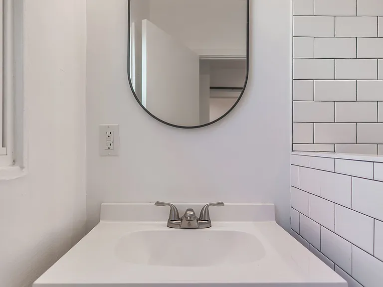 923 1/2 N Stanley Ave #923-1/2 — Photo 4