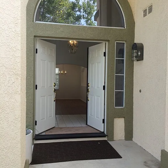2196 Rancho Hills Dr — Photo 2