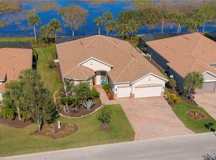9307 Fieldstone Ln, Naples, FL 34120