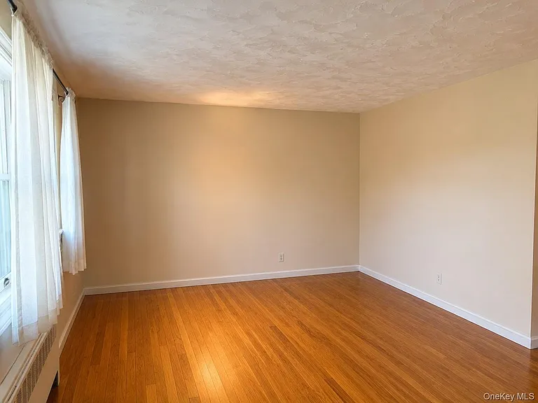 590 Bedford Rd #3A — Photo 8