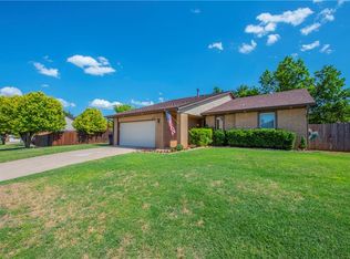 6712 Bayberry Dr, Oklahoma City, OK 73162