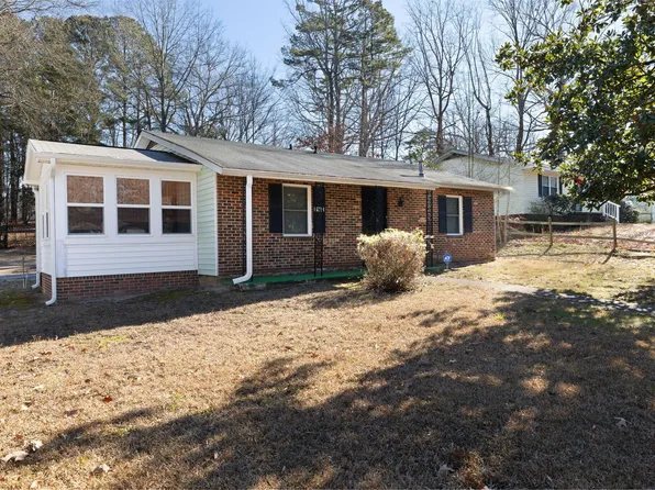 2801 Quince Dr, Raleigh, NC 27610