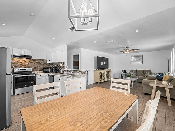 5th image of 2209 35th St
