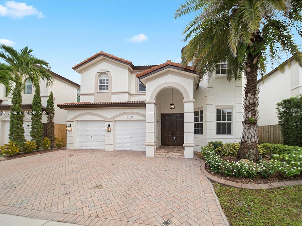 1st image of 11152 NW 78th St