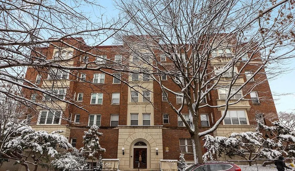 1 bed, 572 sqft, $2,150 — Photo 1
